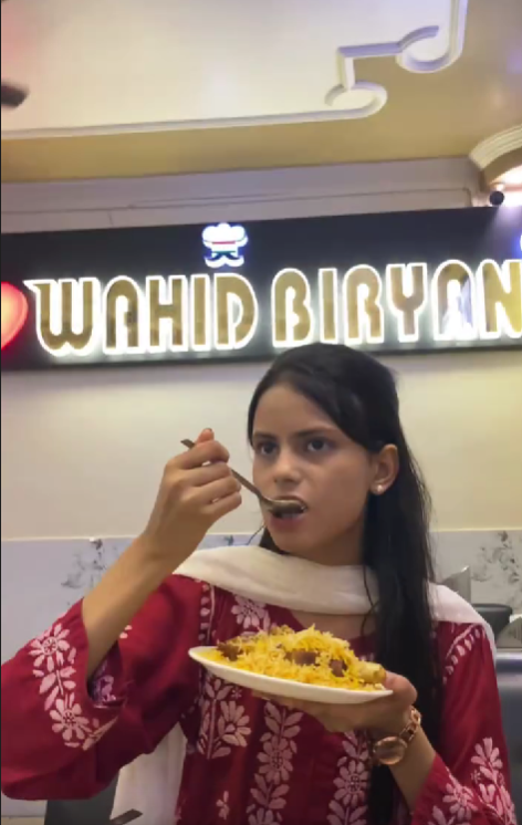 Happy Customer with Wahid Biryani